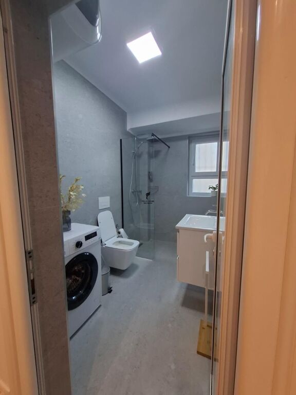APARTMENT FOR RENT 1+1 FORMER RESTAURANT DURRES 60,000 LEKE FH-94245