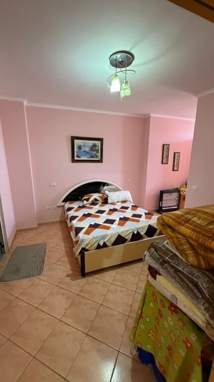SHITET APARTAMENT 2+1+2 PRANE POLIKLINIKES, DURRES