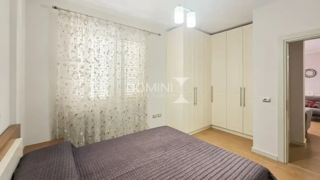 SHITET APARTAMENT 3+1+2 NE FRESK!