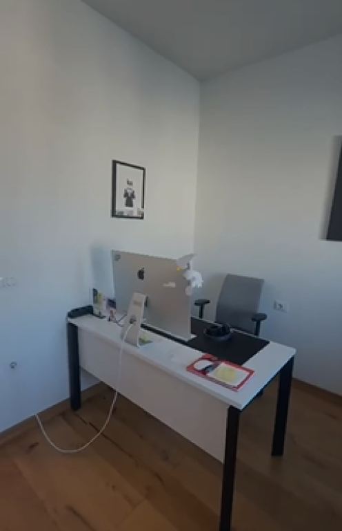 🏢 OFFICE FOR RENT ON KOSOVAREVE STREET 📍 Next to the “Marin Barleti” University
