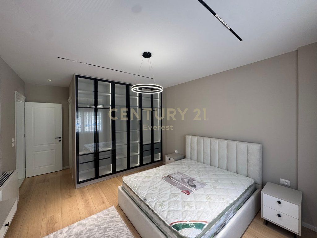 RESIDENZA LAKE LAND, APPARTAMENTO 2+1+POSTO AUTO IN AFFITTO
