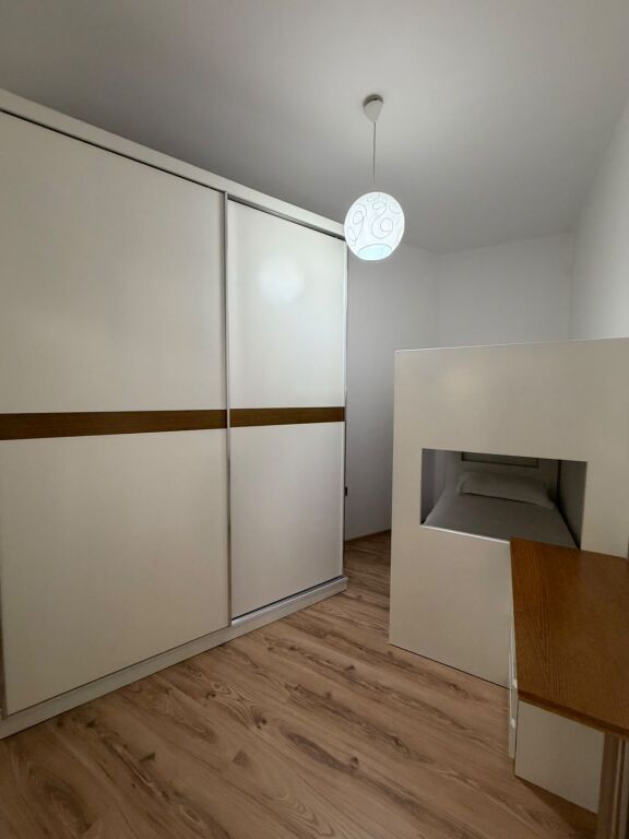 APPARTAMENTO 2+1 IN AFFITTO – VIA KOSOVARËVE | PARCHEGGIO | NUOVA COSTRUZIONE