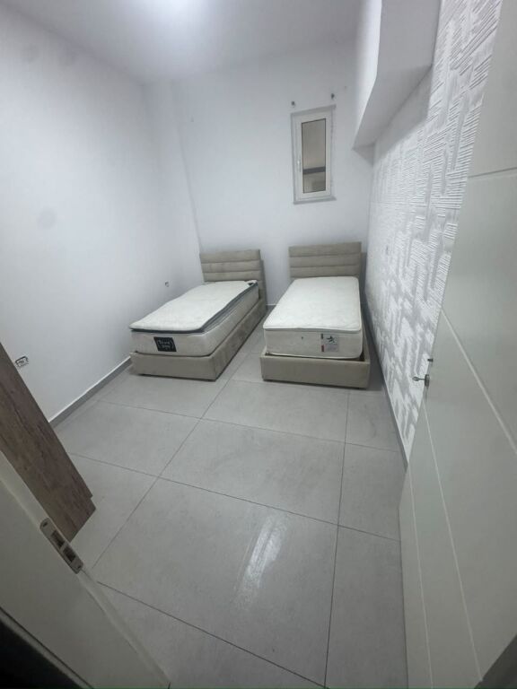 APARTMENT 3+1 50,000 LEKE FRESK