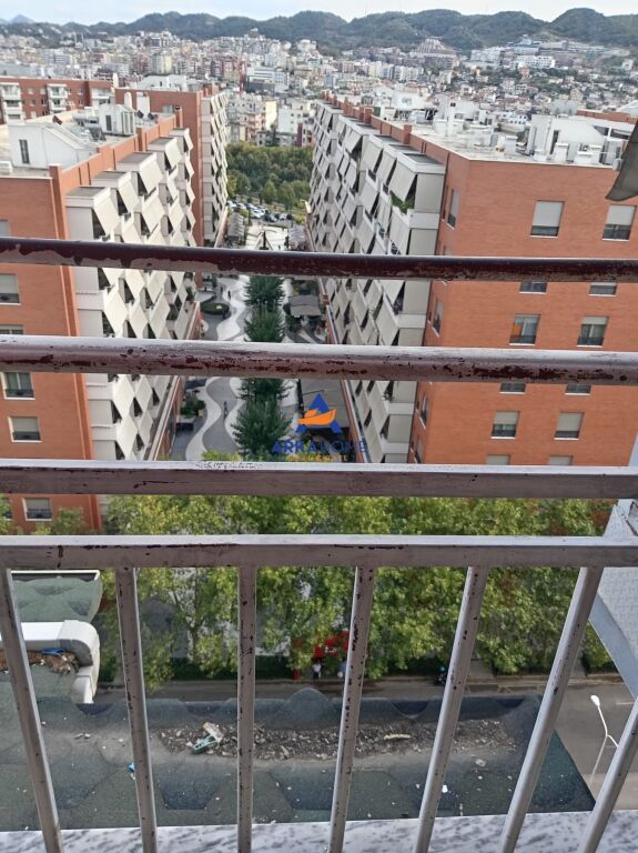 APPARTAMENTO IN AFFITTO 3+1+BALCONE "IN VIA KAVAJA DI FRONTE AGLI EDIFICI DELIJORGJI" 800 EURO