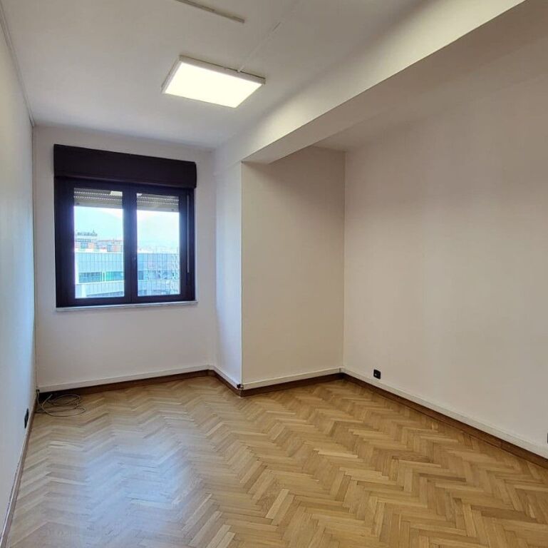 🏢 FOR RENT – OFFICE | CENTER, TIRANA