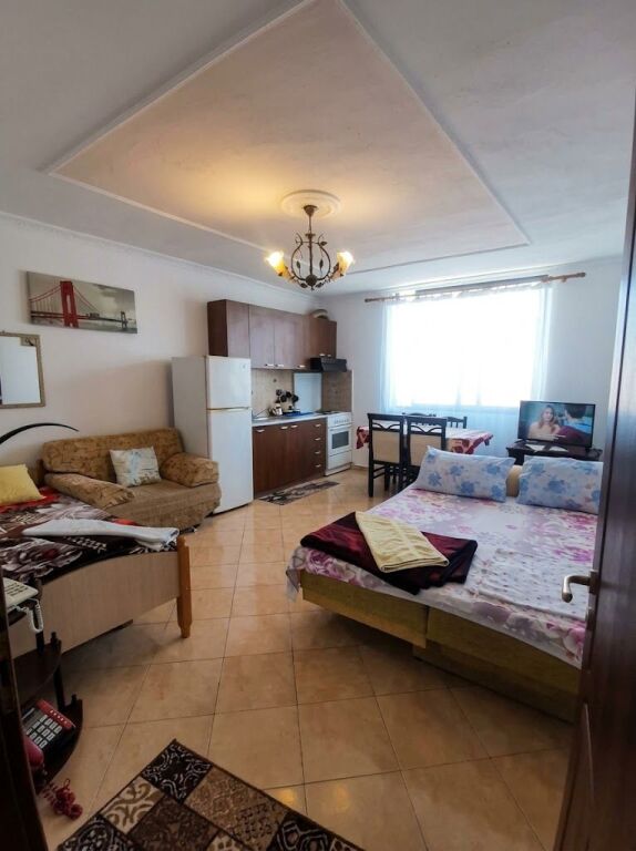 Apartament 1+1 me qira – Tek QSUT !