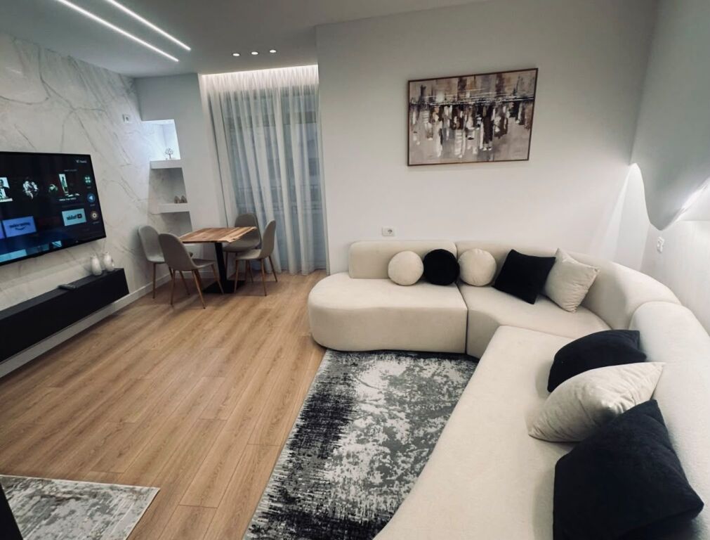SHITET APARTAMENT 1+1 ne ASTIR