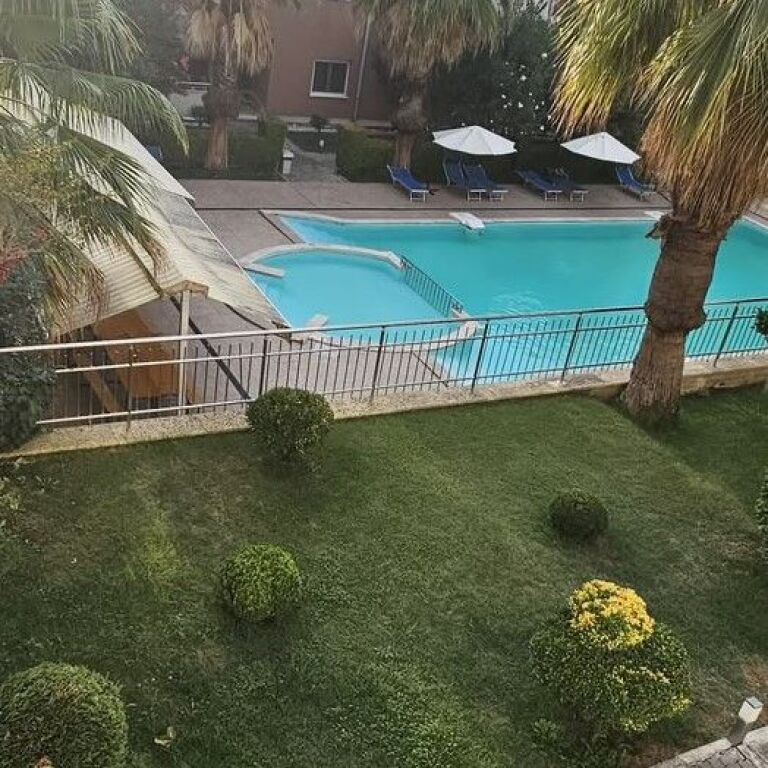 🏡 JEPET ME QIRA – APARTAMENT 3+1+3 + PARKIM
