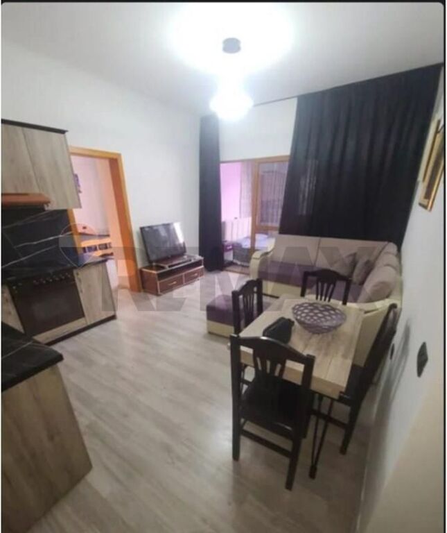 Shitet Apartament 2+1 ne Misto Mame