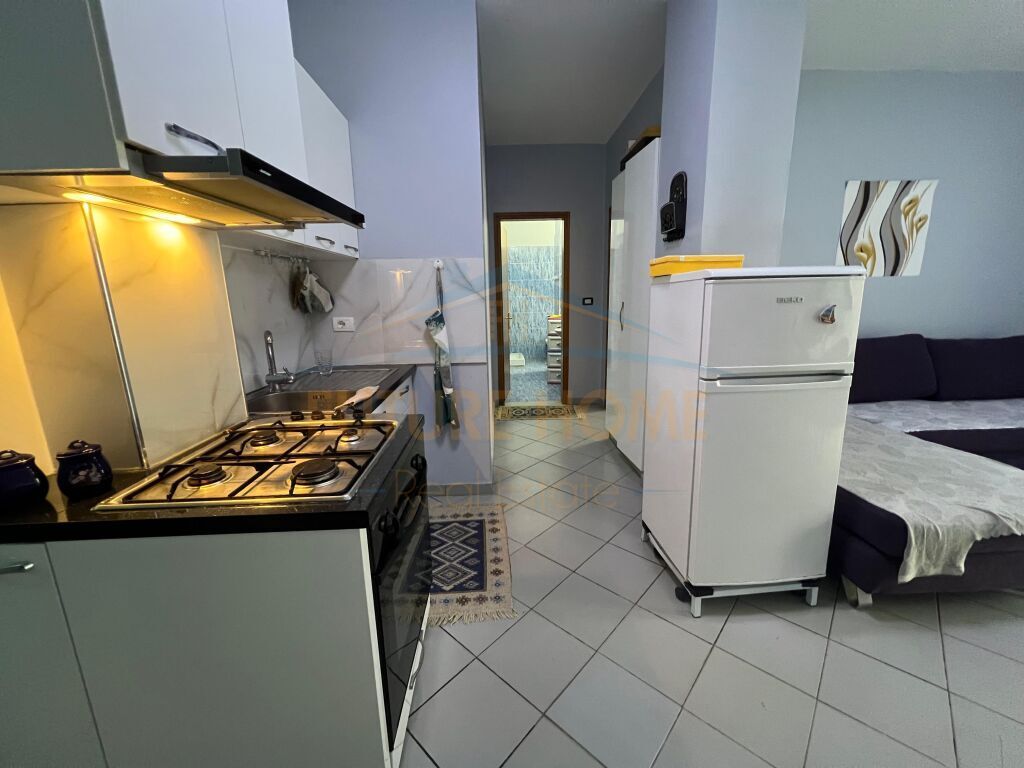 Qira, Apartament 1+1, Plazh Rrota e Kuqe, Durres