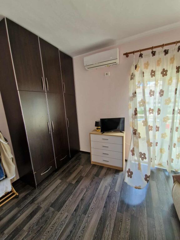 AP. 2+1 for rent, Freskt