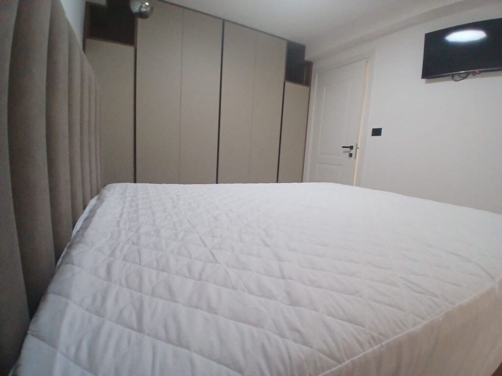 Jepet me qera apartamenti 1+1