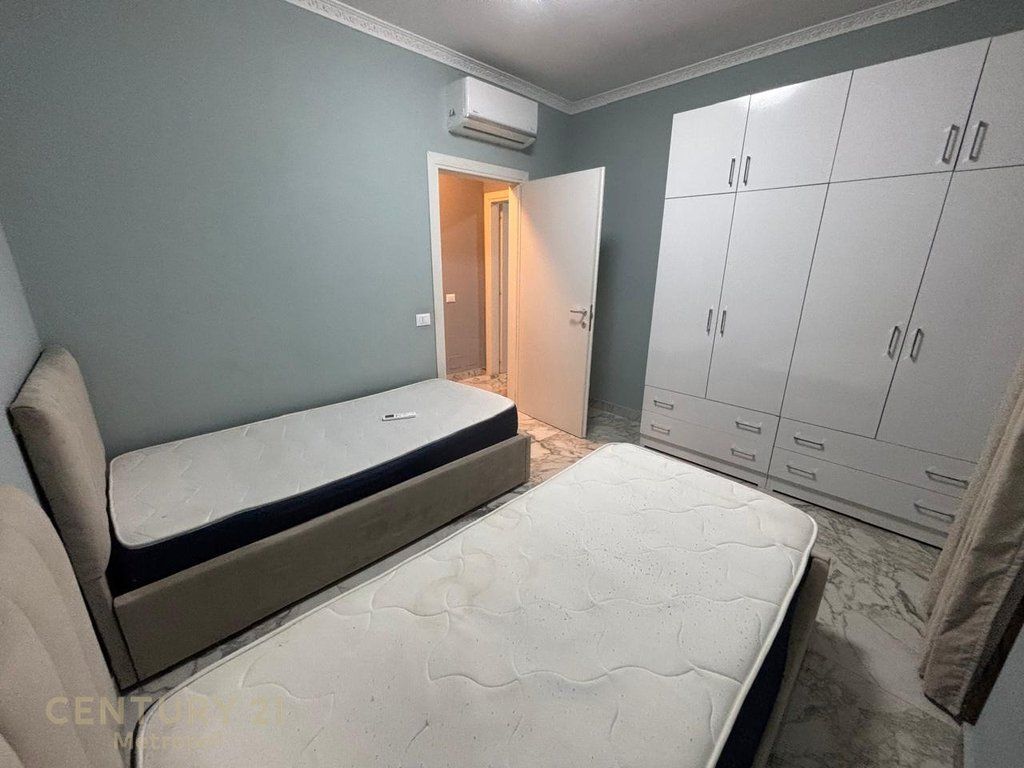 Apartment 2+1 for Rent near Rruga e Dibrës