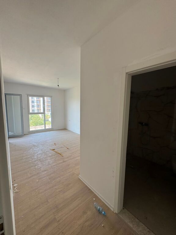 Apartament 2+1+2tualete +2ballkone