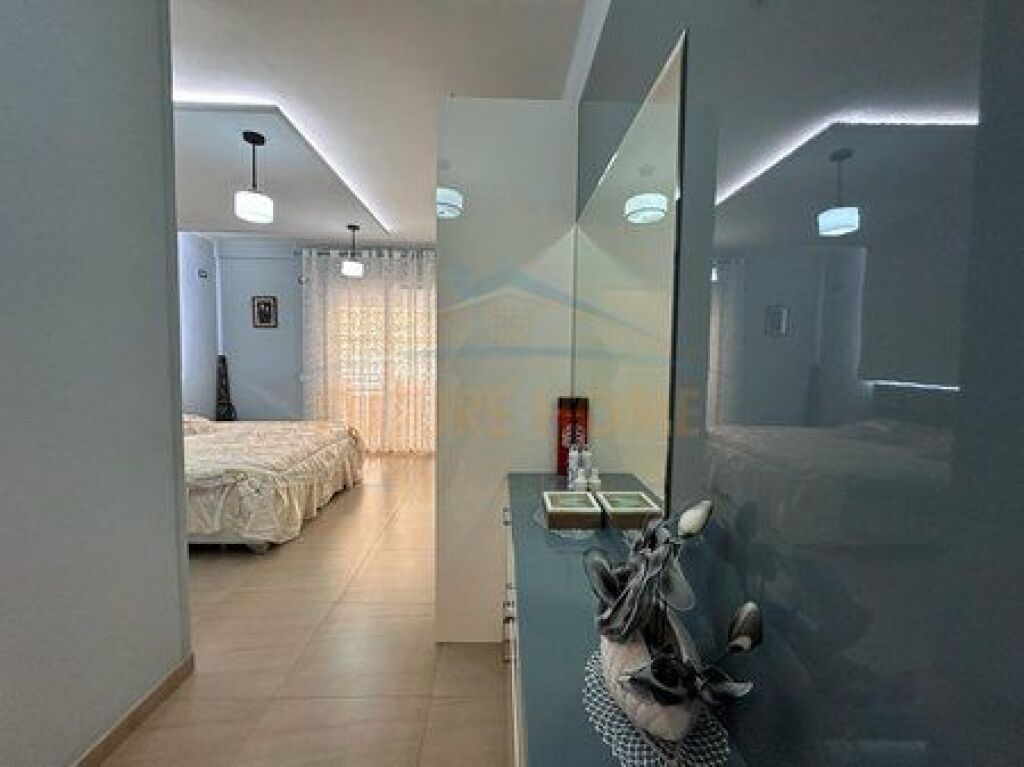 For sale, penthouse, Dajti Street, Fresku