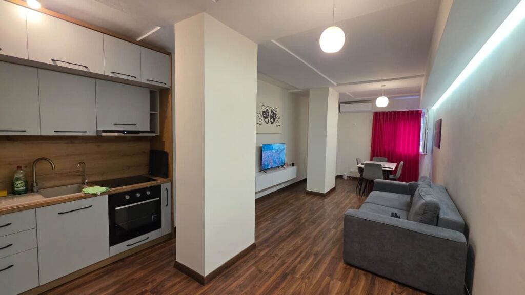 Apartament - Për Shitje - Myslym Shyri, Tiranë