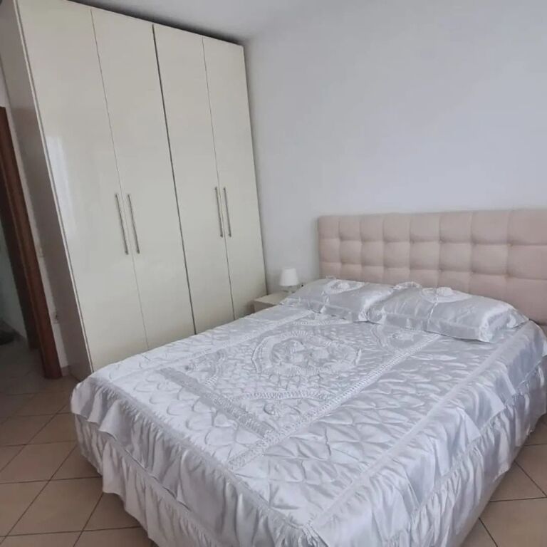 Apartment 3+2 for sale Kavaja Street