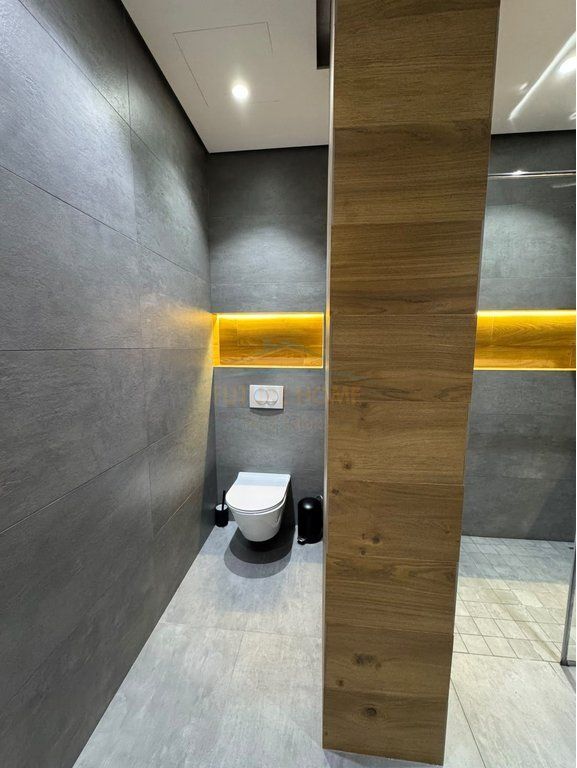 Qera,Apartament 2+1+2+Verande+Post Parkimi, Touch of the Sun, Sauk