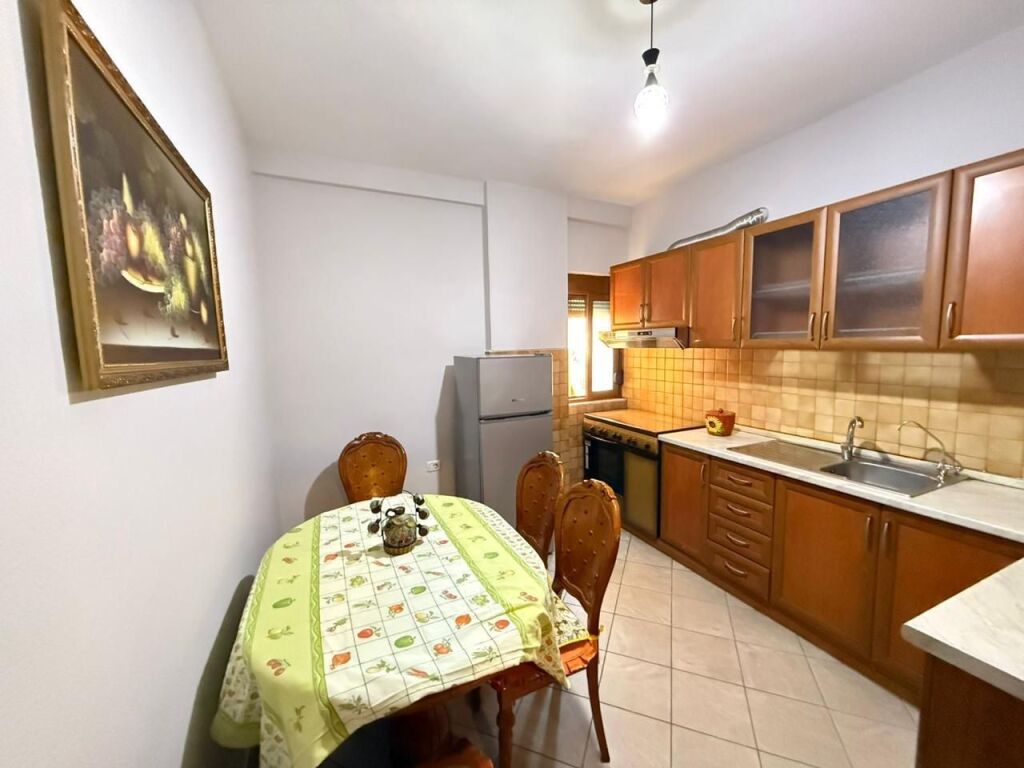 Qera | Apartament 2 + 1 | Pediatria | 500 €/muaj