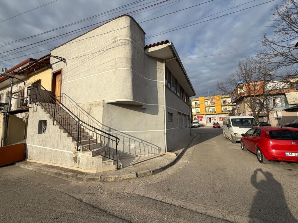 SHOP FOR SALE – KOMBINAT