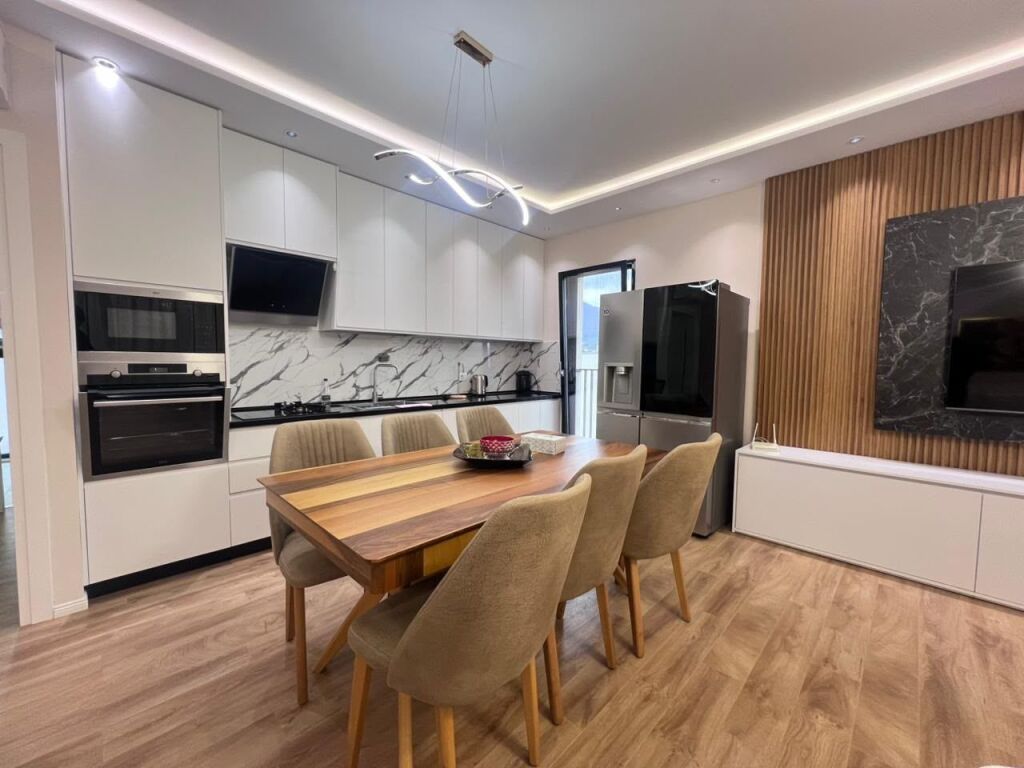 Apartament Me Qera 2+1 Ne Farke ( ID B2202120) Tirane