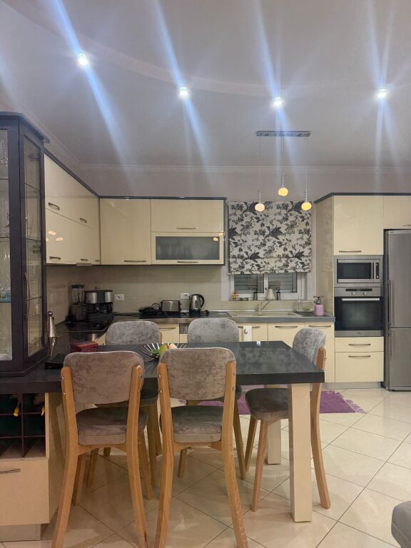 Qera, Apartament 3+1+2, Vilat Gjermane, Tirane