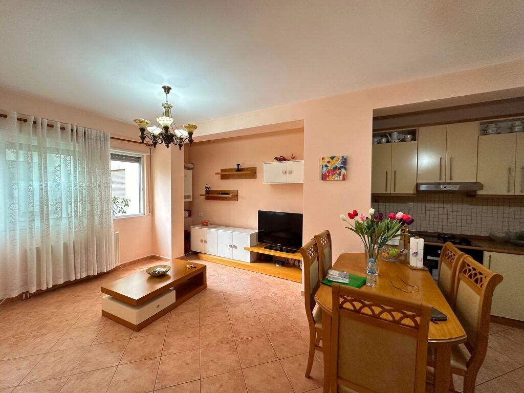 Apartament 2+1 ,Kika 1
