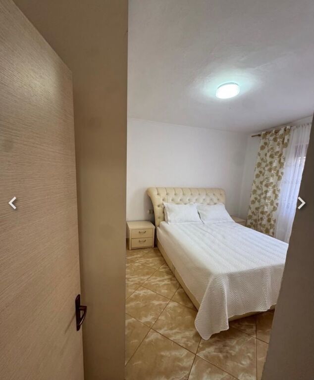 Affittasi appartamento 1+1, Kamez (Centro) 300 mila lek vecchi