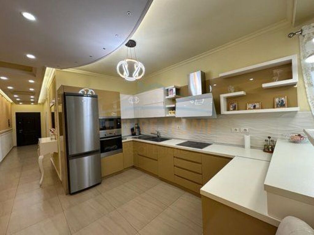 For sale, penthouse, Dajti Street, Fresku