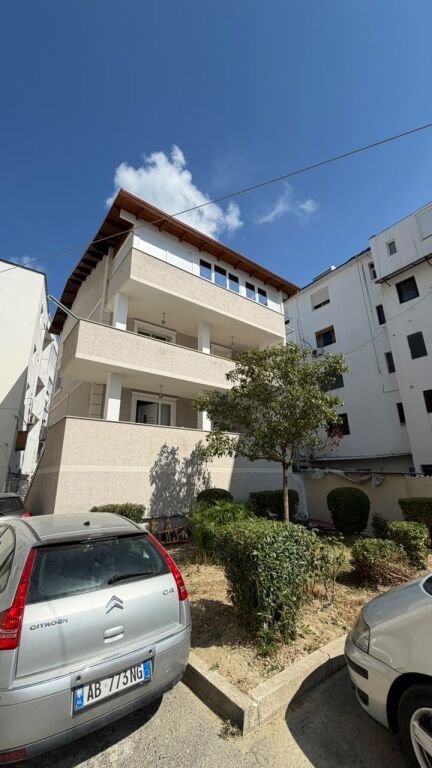 SHITET VILE 3-KATE PRANE SHKOLLES QEMAL MICI, DURRES