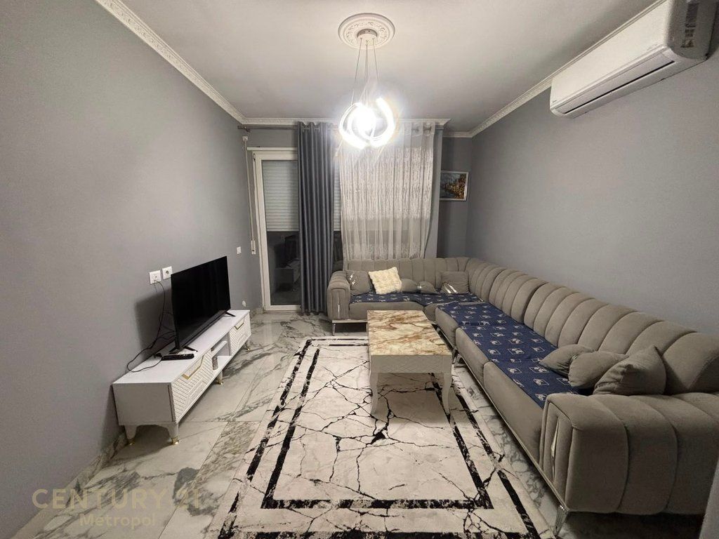 Apartment 2+1 for Rent near Dibrës Street