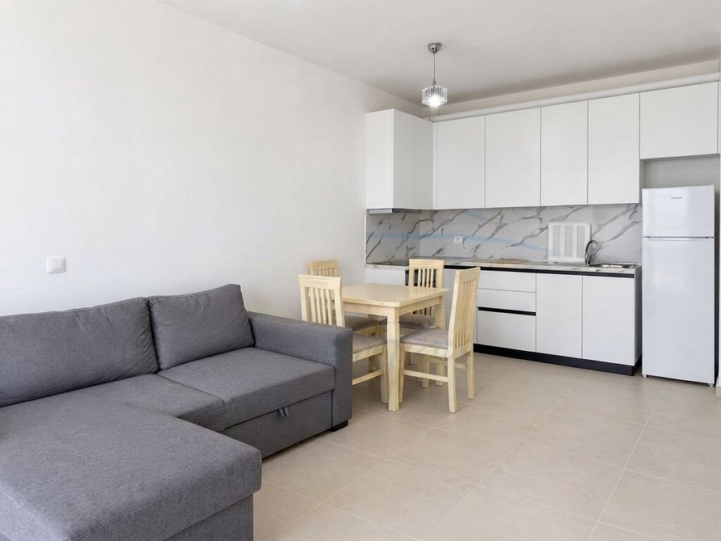 Shitet, Apartament 2+1, Univers City, Tiranë