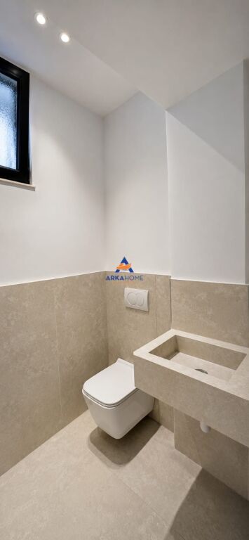 COMMERCIAL UNIT FOR SALE 50 M2 "THANAS ZIKO STREET" 188,000 EURO