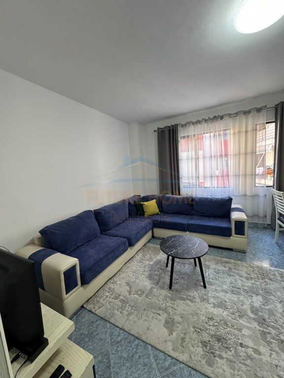 Affitto, Appartamento 1+1, Via Shefqet Kuka, Fresk 400 €