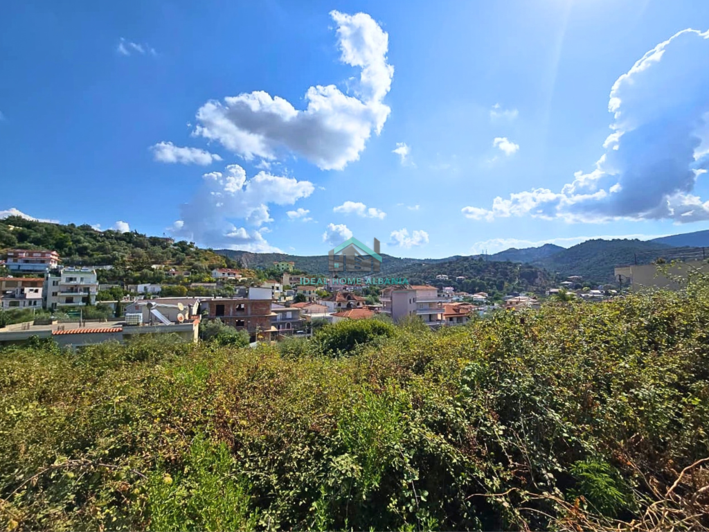 DY TRUALLE NË SHITJE – KUZUM BABA, VLORË
