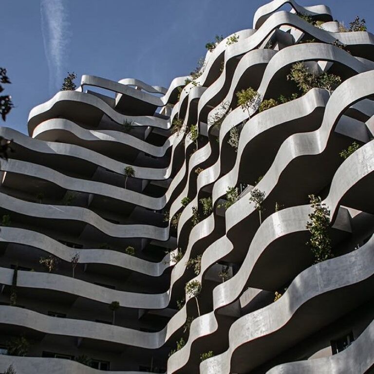 🏢 SHITET ZYRË – LION PARK