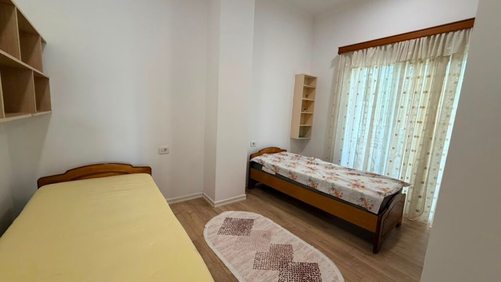 Apartament 2+1+2 ne Shitje Liqeni i Thate Tirane