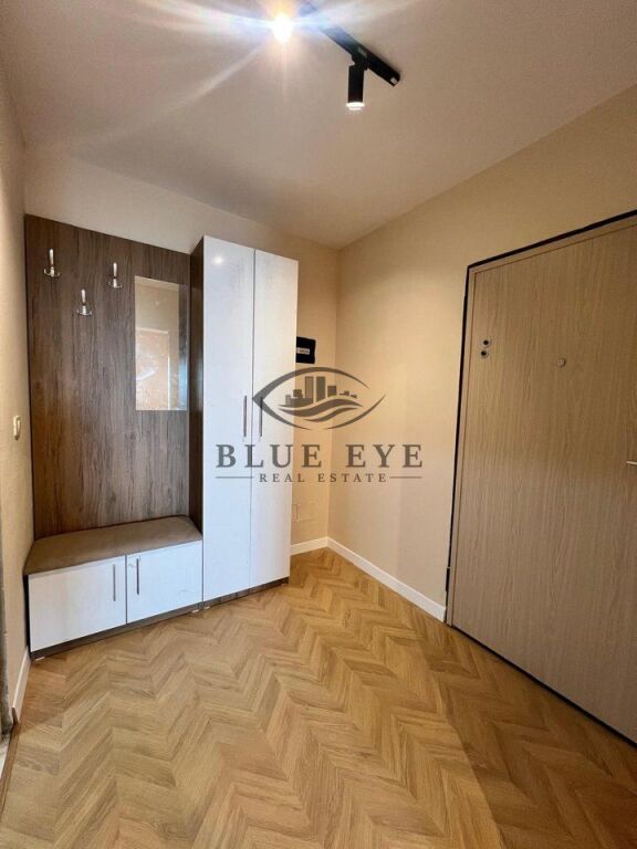 APARTAMENT 1+1 PËR SHITJE – SHKËMBI I KAVAJËS!