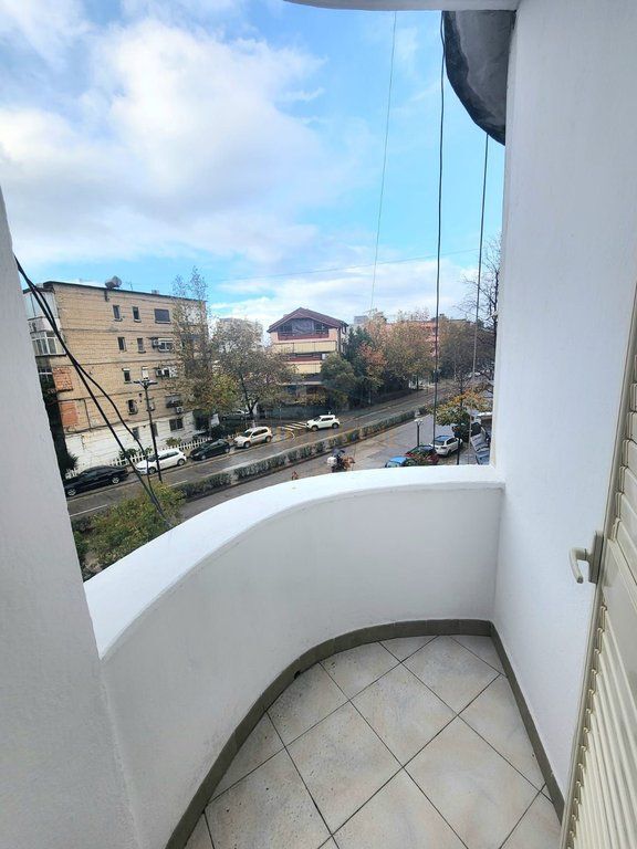 Rent,Apartment 3+1,Ali Demi,Tirana