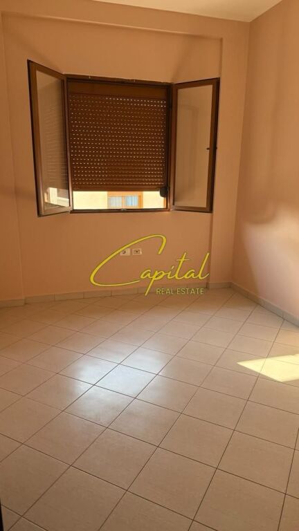 APARTAMENT ME QIRA 3+1 KODRA E PRIFTIT 50.000 LEKE