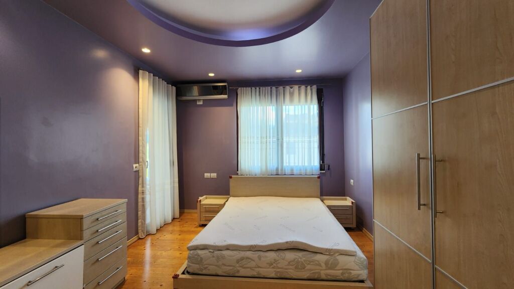 Apartamente 2+1+2+Garazh me qira