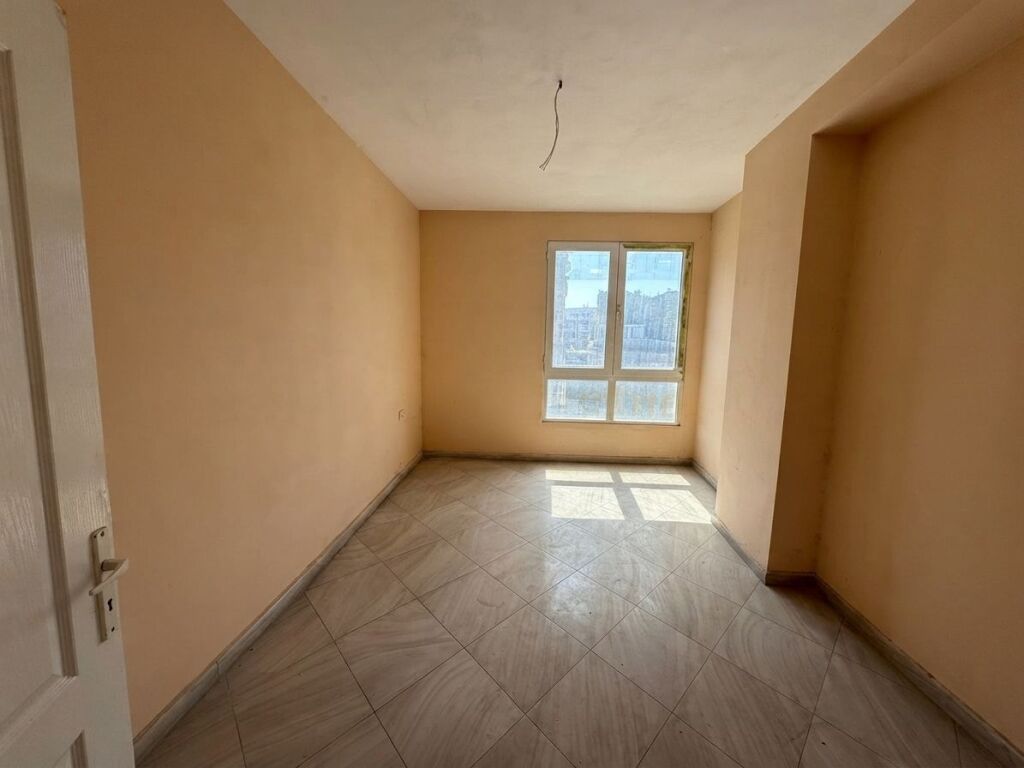 In vendita, Appartamento 1+1, Via Kavaja, Piazza 21, Tirana.