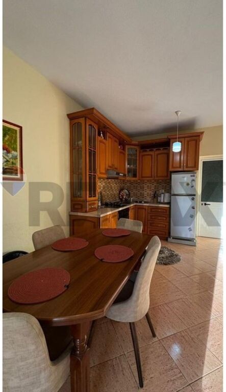 Casa privata in affitto ad Astir!