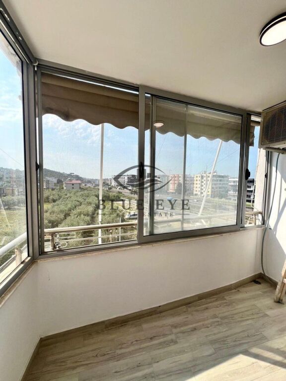 APARTAMENT 1+1 PËR SHITJE – SHKËMBI I KAVAJËS!