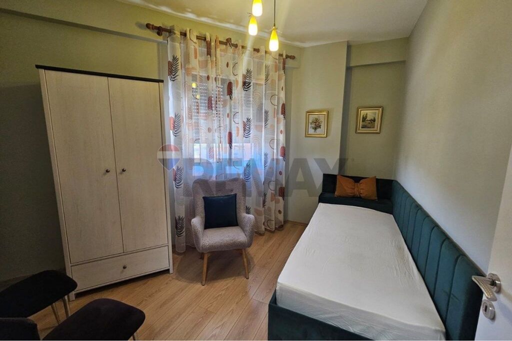 2+1 apartment for rent in Tirana