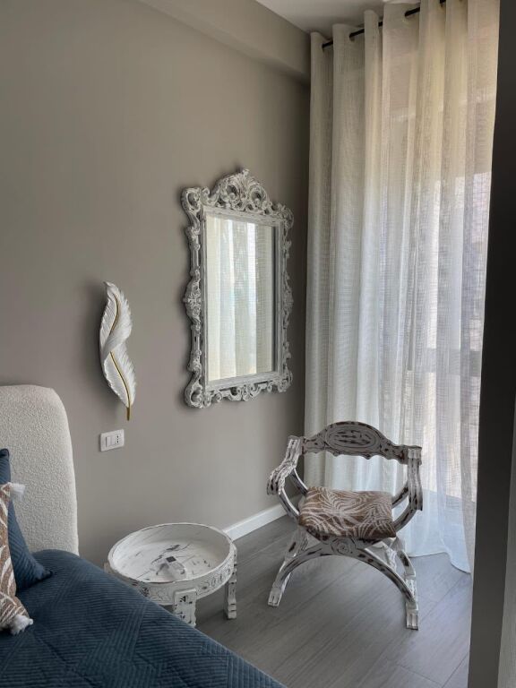 Apartament 1+1 me pamje Deti me Qera Afatgjate - Market "Dea", Radhime, Vlore
