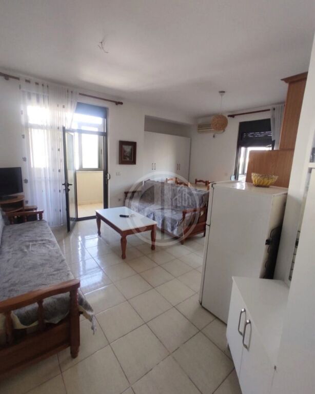 Shitet Apartament 1+1Shkembi i kavajes