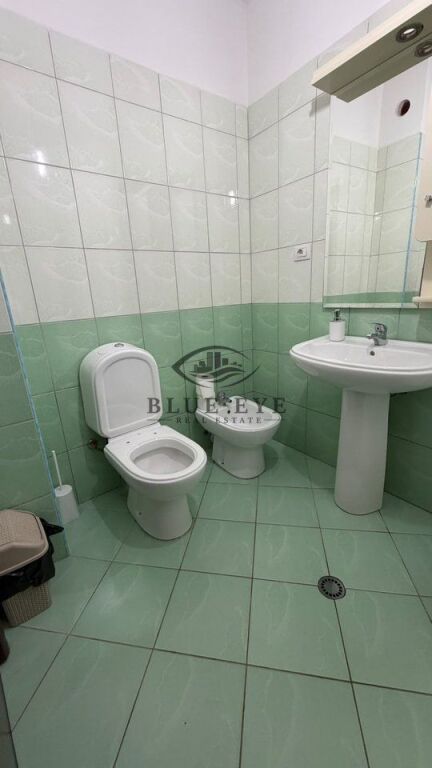 JEPET ME QIRA – APARTAMENT 1+1 NË VIJË TË PARË ME DETIN 🌊