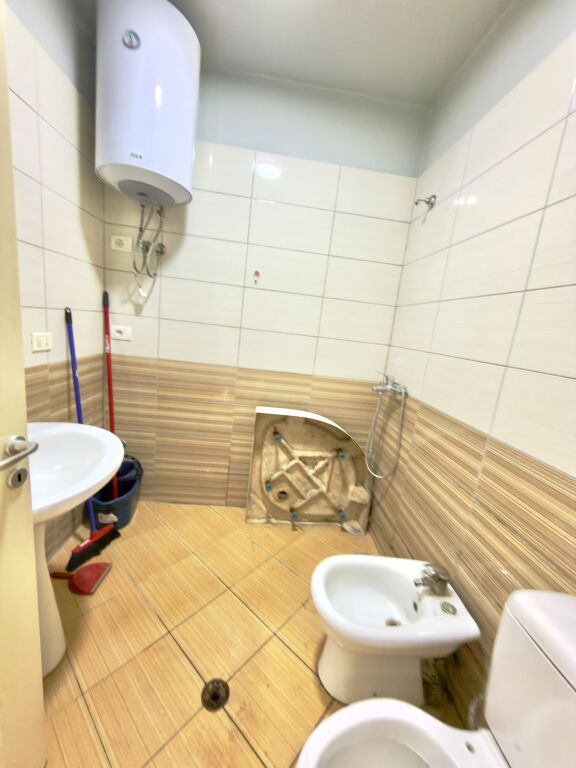 SHITET 2+1 KOMPLEKSI GARDEN CITY/CASA ITALIA