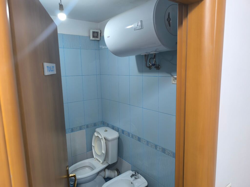 Apartament me qira